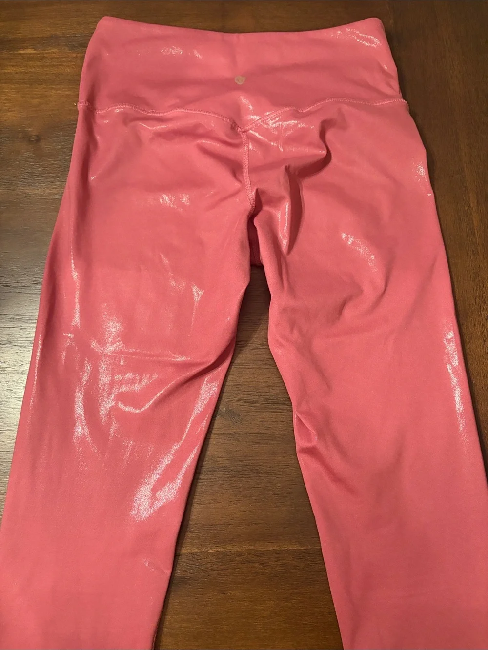 Shiny Pink Active Set - Sports Bra, Leggings and Heart Socks - Picture 3 of 6